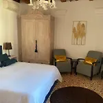 Palazzo Strassoldo 테오르