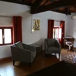 Palazzo Strassoldo B&B 테오르