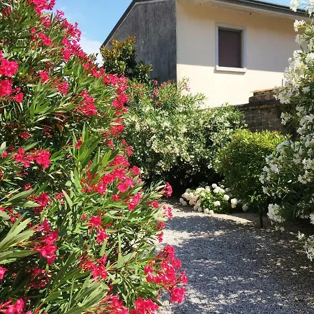 Palazzo Strassoldo Bed & Breakfast Teòr