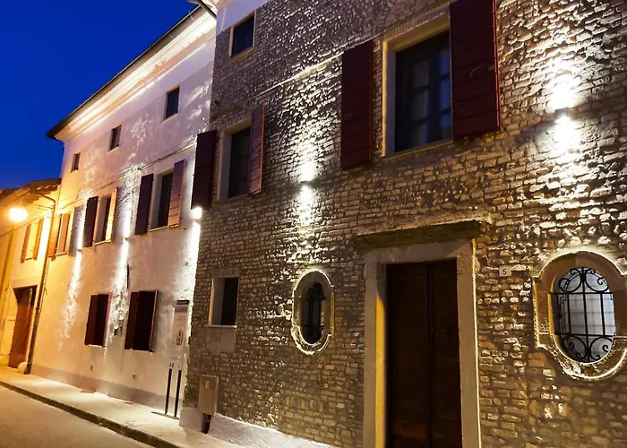 Palazzo Strassoldo Panzió